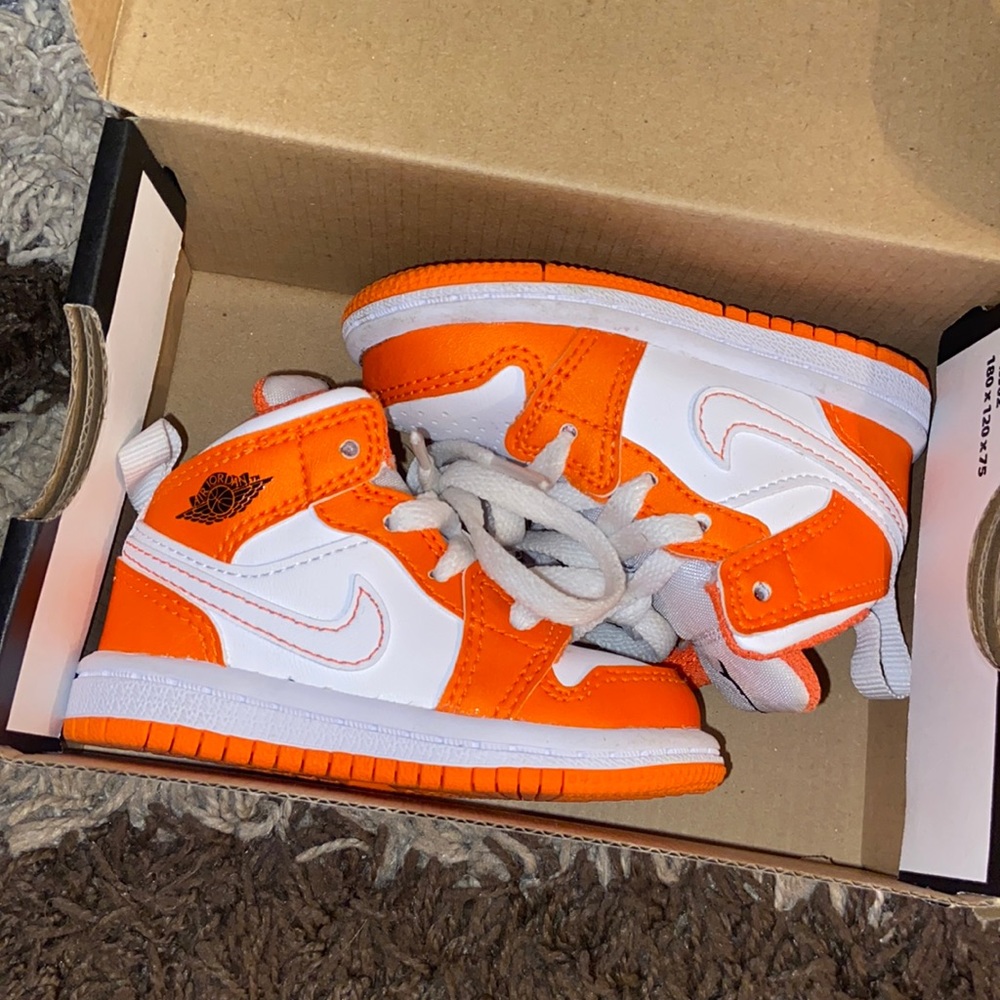 Toddler nikes